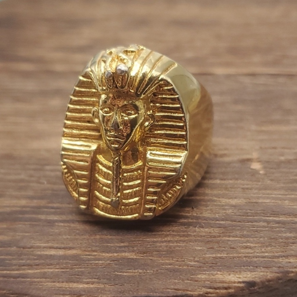 ✨ Pharaoh Egyptian Statement Ring.